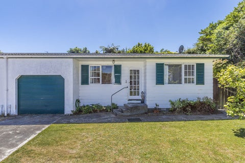105B Taylor Terrace, Tawa, Wellington