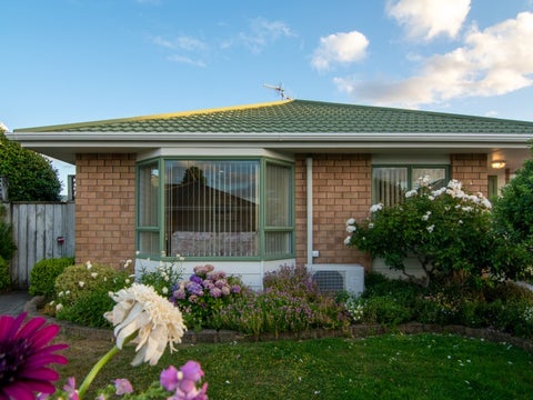 19A Dennis Taylor Court, Paraparaumu