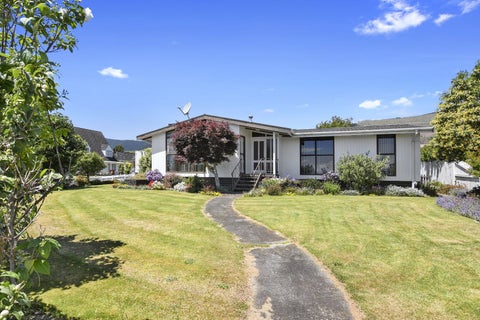 2 Selbourne Avenue, Richmond