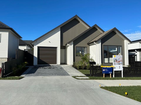 27 Archibald Drive, Wainui, Wainui