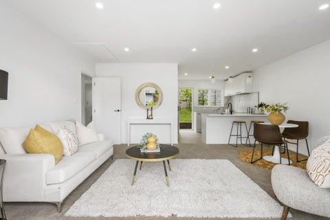 1/7 Dakota Avenue, Beach Haven, Auckland