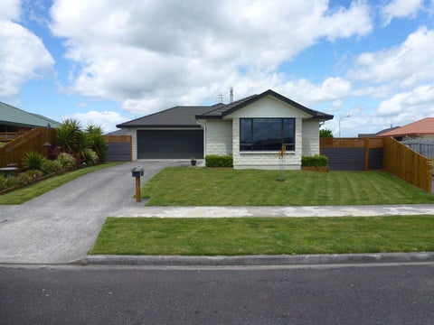 65 Meridian Grove, Kelvin Grove, Palmerston North