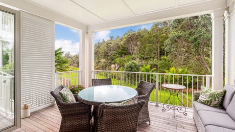 2 Eaves Bush Parade, Orewa, Orewa