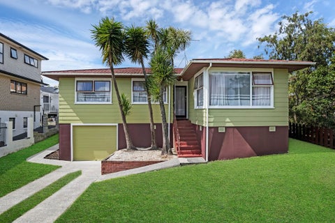 26 Temuri Place, Glendene, Auckland