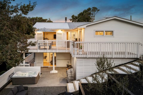 2 Beachlands Road, Beachlands, Auckland