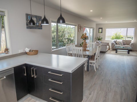 14 Protea Drive, Cable Bay, Cable Bay