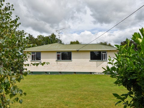 44 Wyndham Street, Carterton