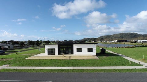 300 Harbour Drive East, Matarangi, Whitianga