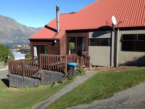 64A Wynyard Crescent, Fernhill, Queenstown