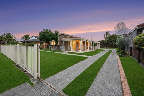 8 Moreland Avenue, Pukete, Hamilton