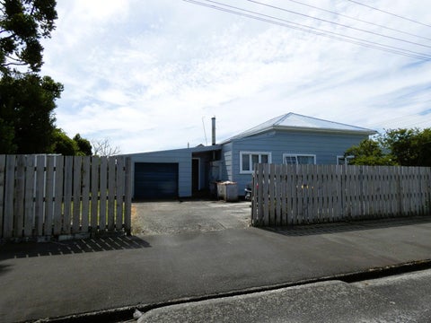 120 Queen Street, Westport, Westport
