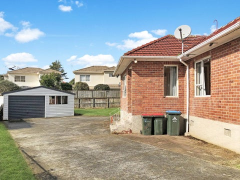 24 Hillsborough Road, Hillsborough, Auckland