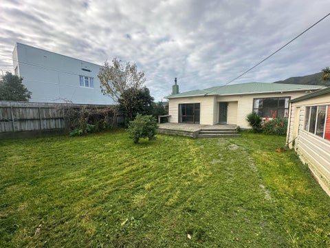 3 Leighton Avenue, Waiwhetu, Lower Hutt