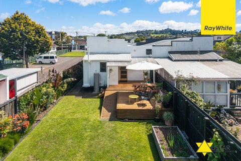 2/115 Trafalgar Street, Onehunga, Auckland