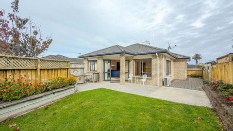 301B Fenton Street, Thames