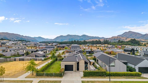 20 Mount Nicholas Avenue, Wanaka