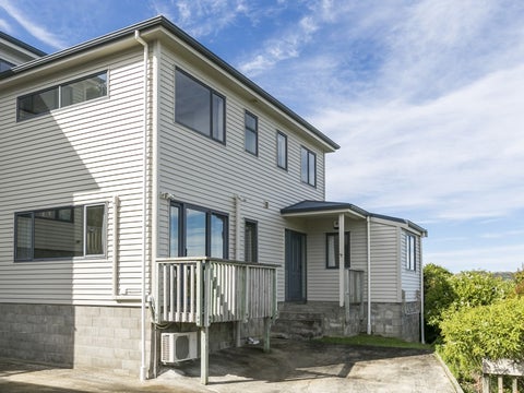 96A Montgomery Avenue, Karori, Wellington