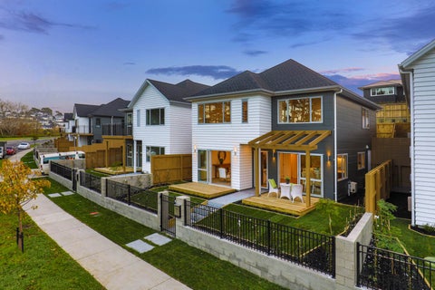 181 Bonair Crescent, Silverdale, Silverdale