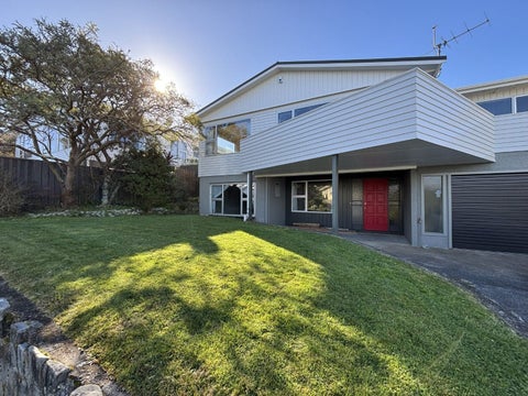 5 Truro Road, Camborne, Porirua