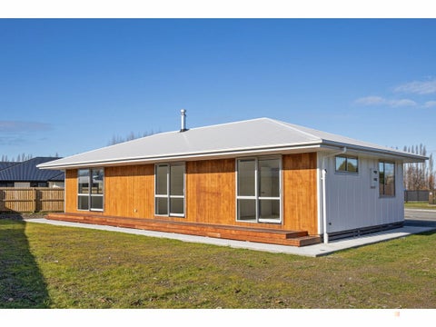 2 Strawberry Place, Geraldine