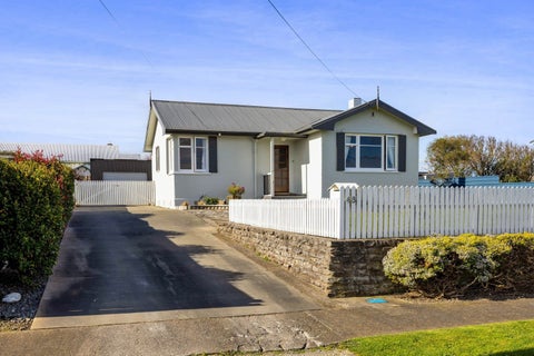 48 Burns Street, Hawera