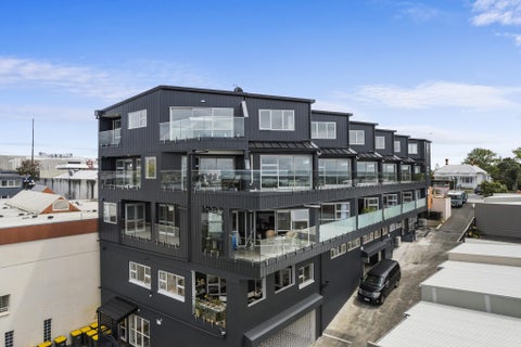 14/270 Onewa Road, Birkenhead, Auckland