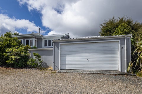 12 Ward Street, WAIMARINO, OWHANGO