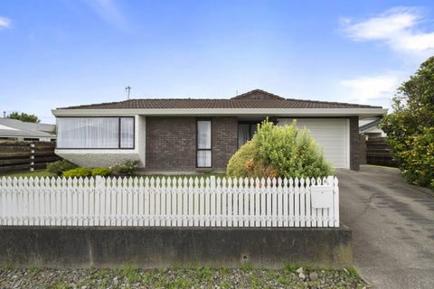 116 Roberts Line, Kelvin Grove, Palmerston North