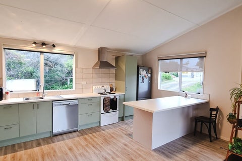 30 Kapiti Road, Paraparaumu, Paraparaumu