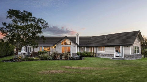 33 Whiteways Drive, Dairy Flat, Albany