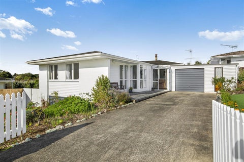 5 Hamilton Drive, Waiuku, Waiuku