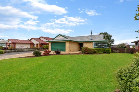 9 Brookesmith Drive, Waiuku, Waiuku