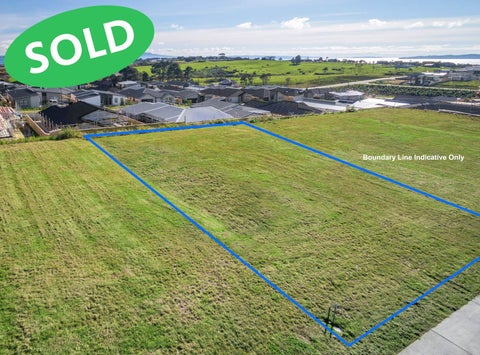 16 Karo Road, Beachlands, Auckland