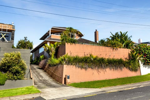 21 Lismore Street, Strandon, New Plymouth