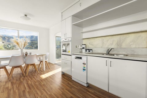 31 Bell Street, Tawa, Wellington