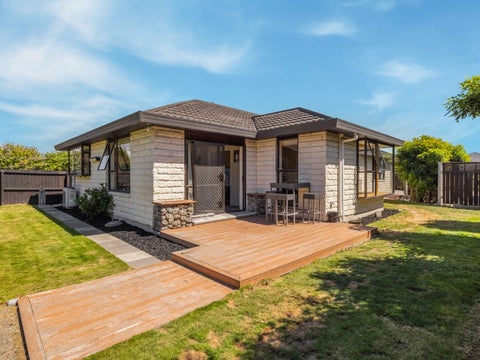 34 Lowry Avenue, Redwood, Christchurch