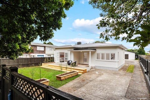 13 Preston Avenue, Mount Albert, Auckland