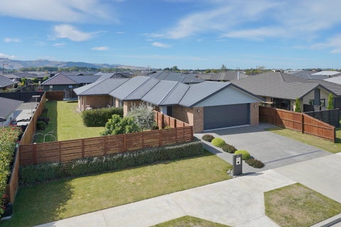 42 Eastfield Drive, Lincoln, Lincoln