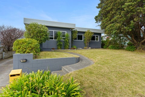 33 Margaret Road, Raumati Beach, Paraparaumu