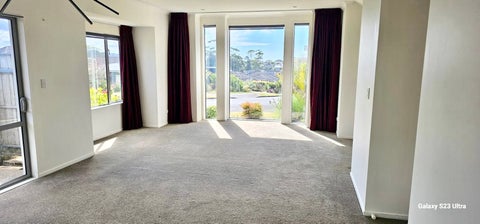 76 Harris Drive, Silverdale, Silverdale