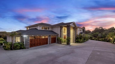 13A Regis Lane, Flat Bush, Auckland