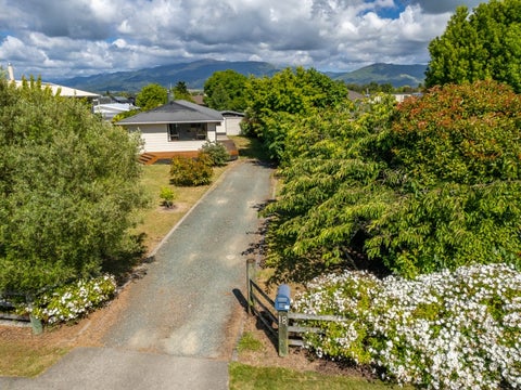 18 Trewavas Street, Motueka