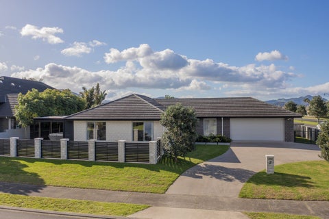 2 Little George Place, Whitianga, Whitianga