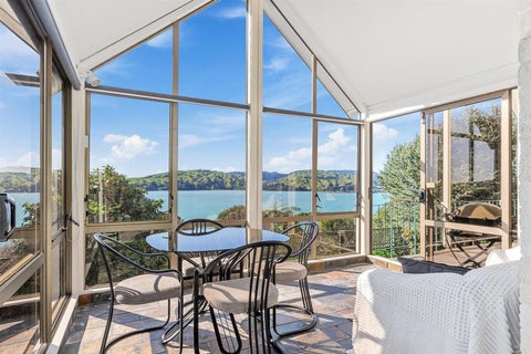 34 Leeward Drive, Whitby, Porirua