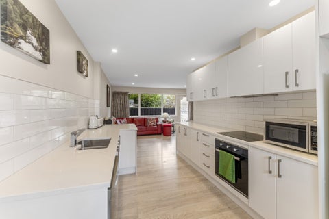 4/82 Holly Road, St Albans, Christchurch