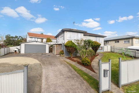 2 Iris Place, Clendon Park, Auckland