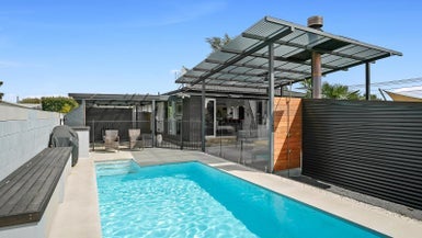 1 Ruskin Place, Leamington, Cambridge