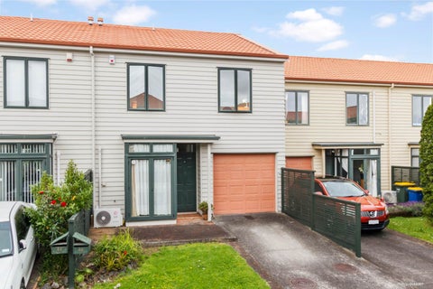 46/1 Ambrico Place, New Lynn, Auckland