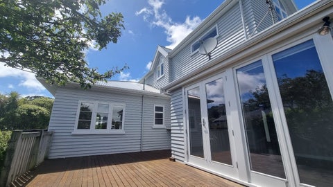 41 Farm Road, Northland, Wellington