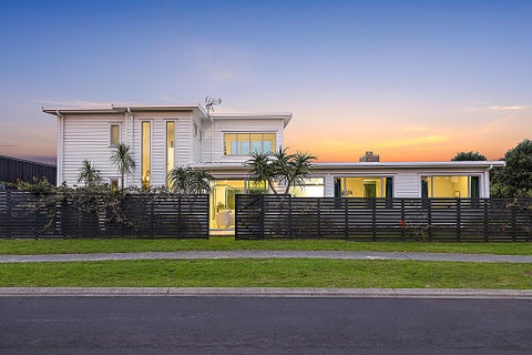 10 Patiki place, Omaha, Auckland